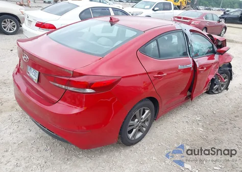 2017 Hyundai Elantra Se z USA, uszkodzony, nr VIN 5NPD84LFXHH052736